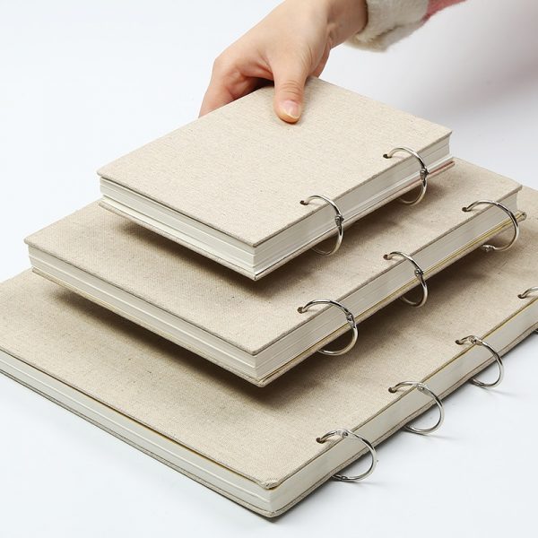 Cuaderno de papel para dibujo.